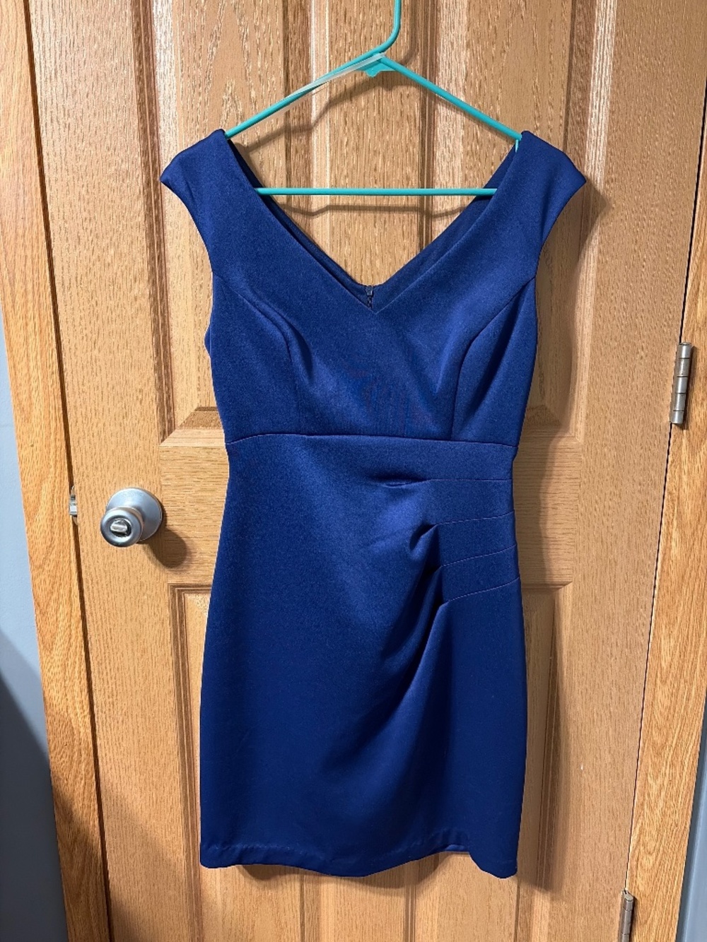 Women’s size 6 cocktail dress